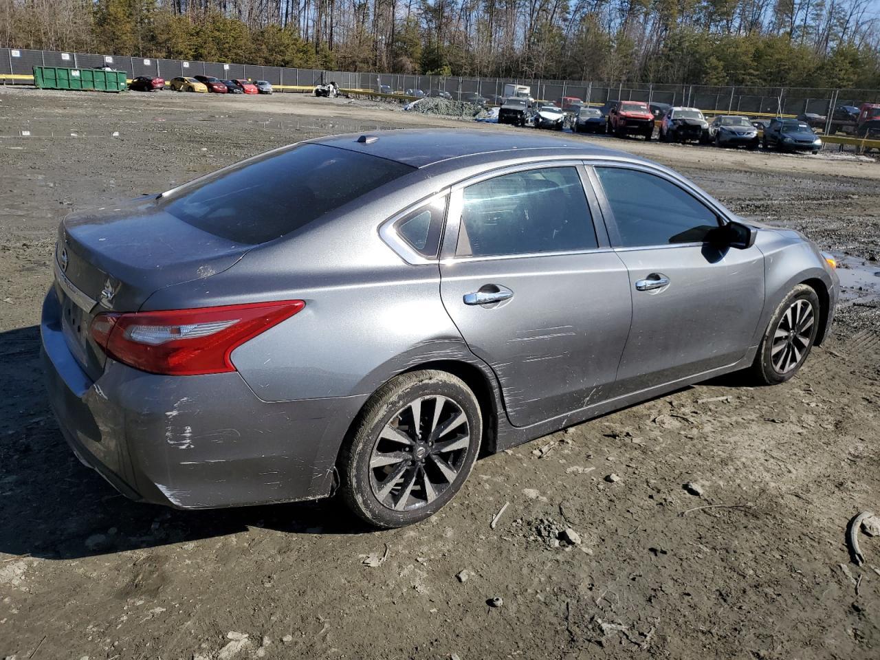 2018 NISSAN ALTIMA 2.5 - Фото 3