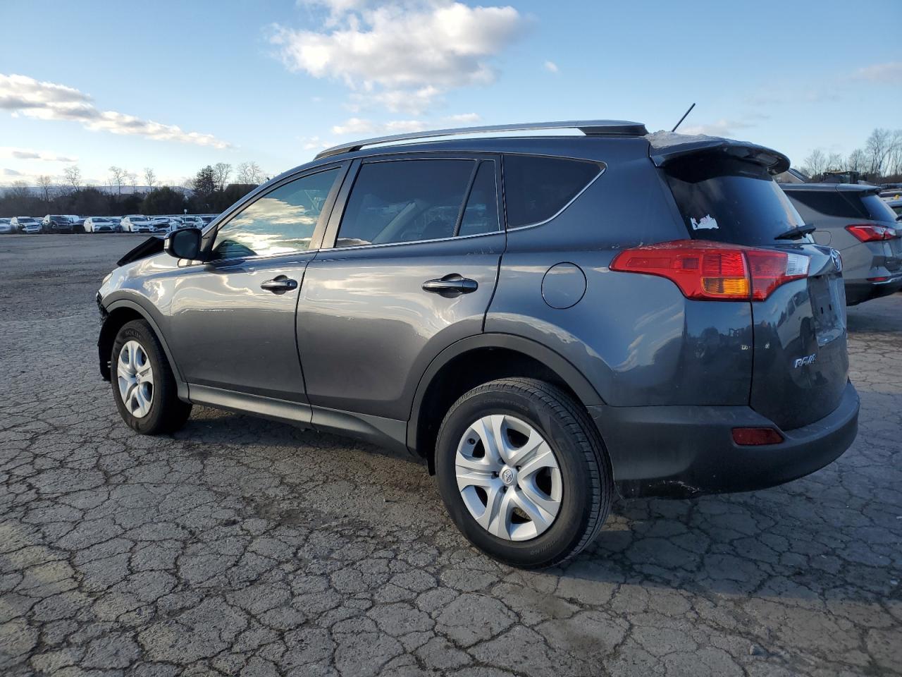2015 TOYOTA RAV4 LE - Image 2
