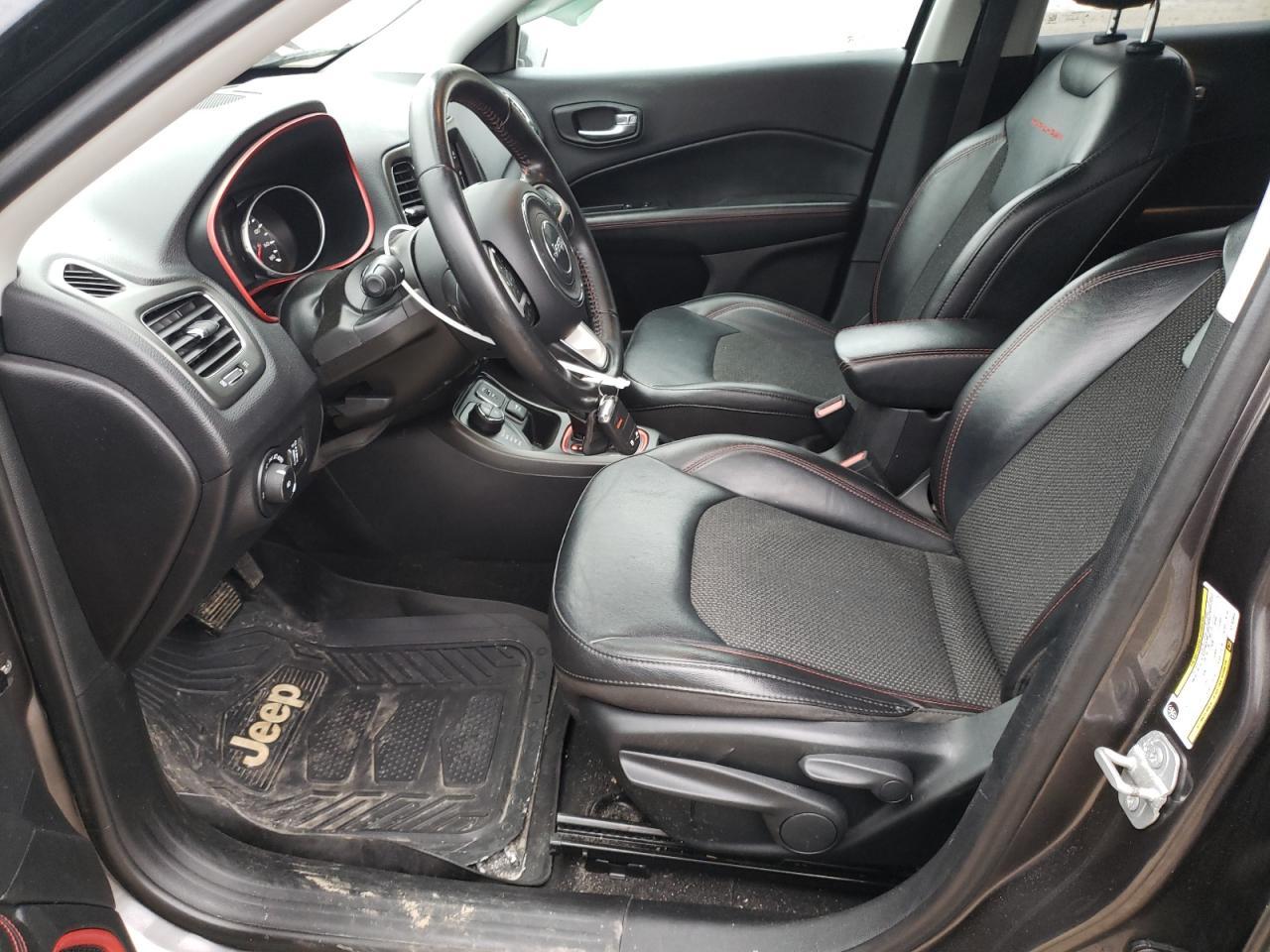 2019 JEEP COMPASS TR - Фото 7