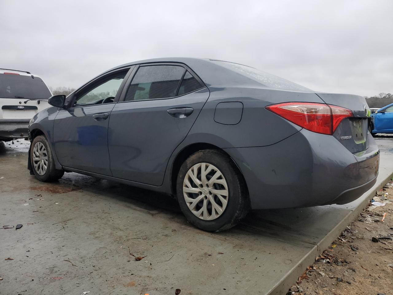 2018 TOYOTA COROLLA L - Фото 2
