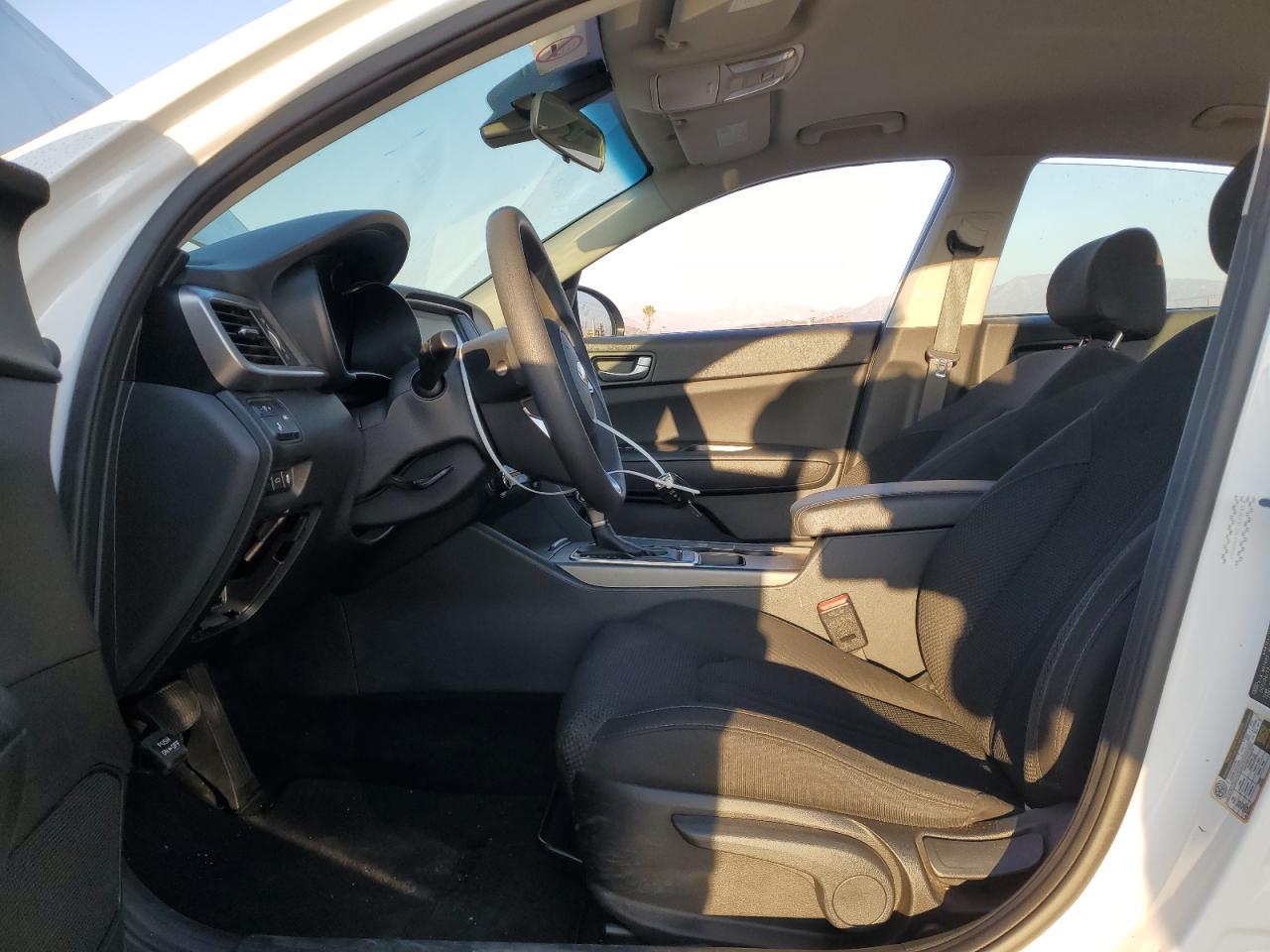2020 KIA OPTIMA LX - Фото 7