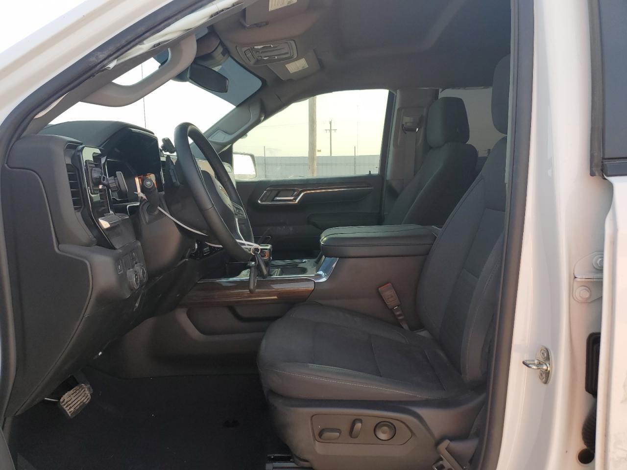 2024 CHEVROLET SILVERADO - Image 7