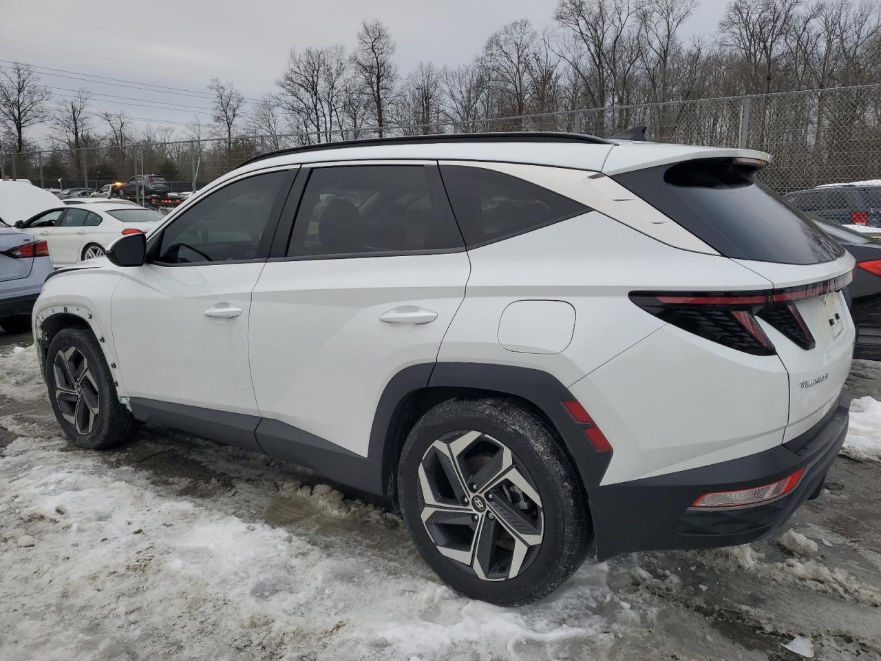2022 HYUNDAI TUCSON SEL - Image 2