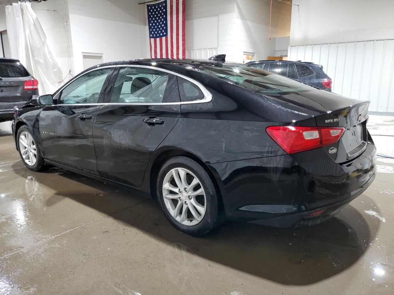 2017 CHEVROLET MALIBU LT - Image 2