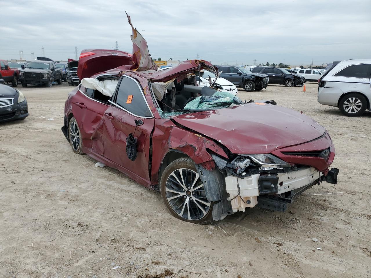 2018 TOYOTA CAMRY L - Фото 4