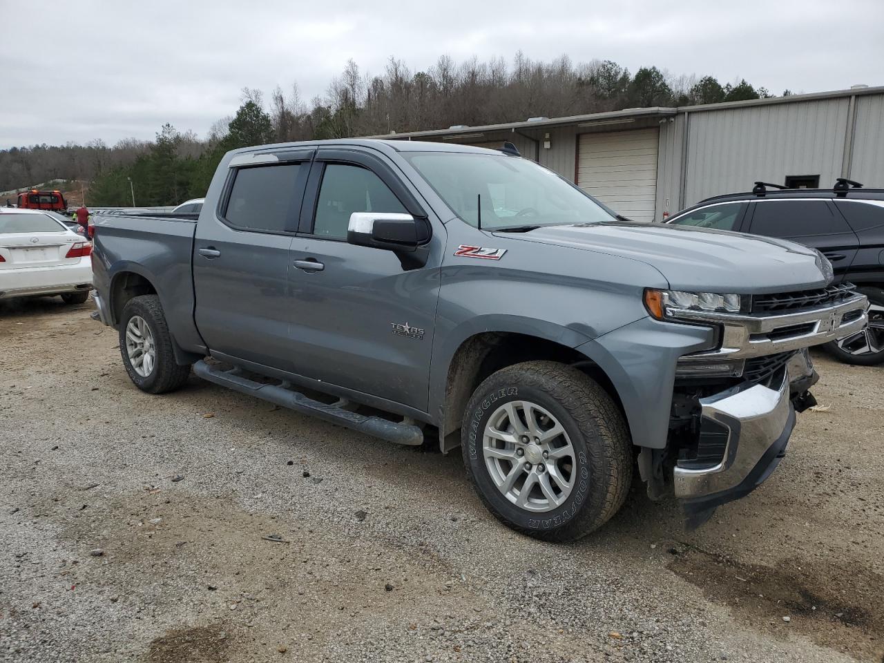 2019 CHEVROLET SILVERADO - Фото 4