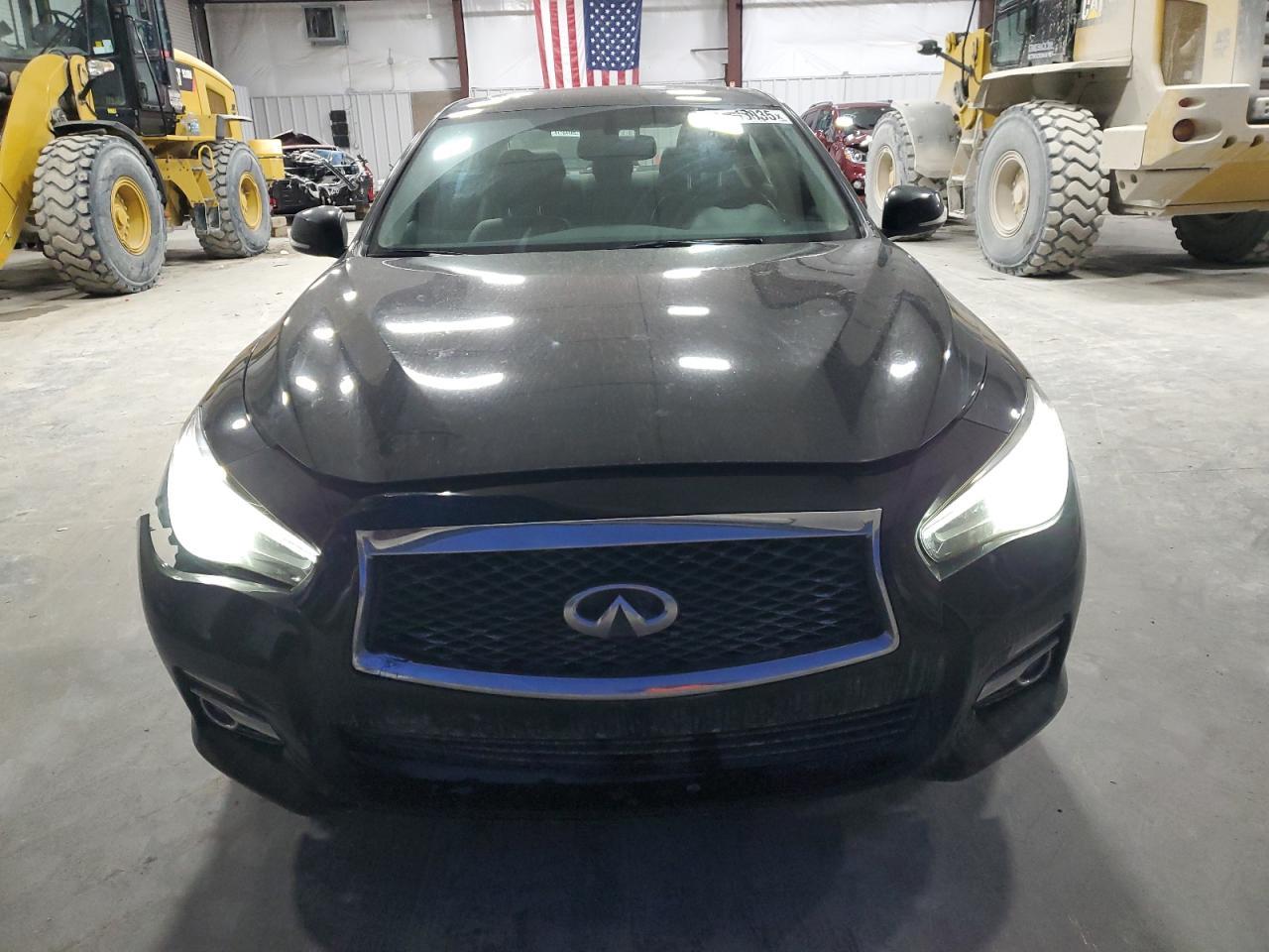 2016 INFINITI Q50 BASE - Фото 5