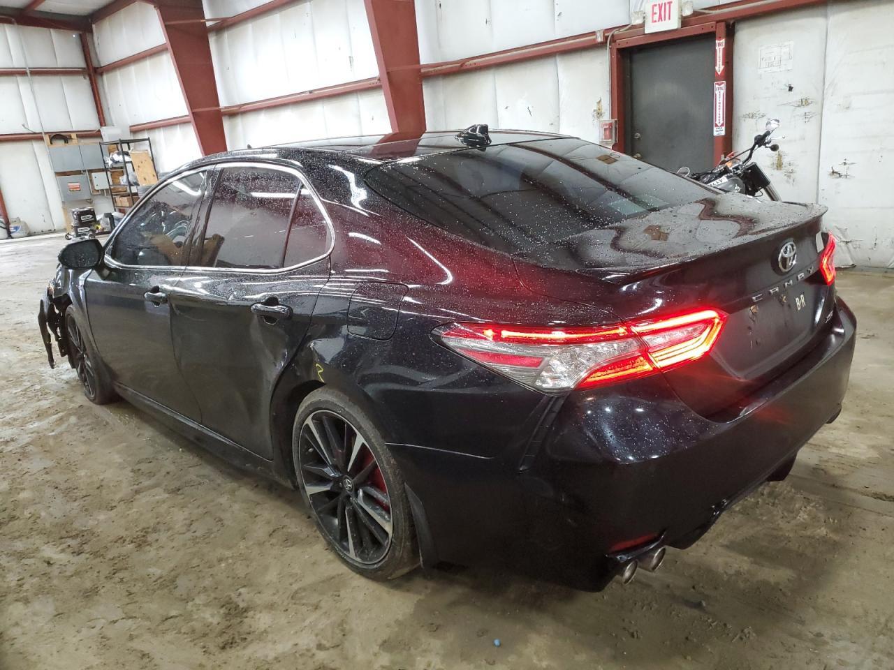 2018 TOYOTA CAMRY XSE - Image 2