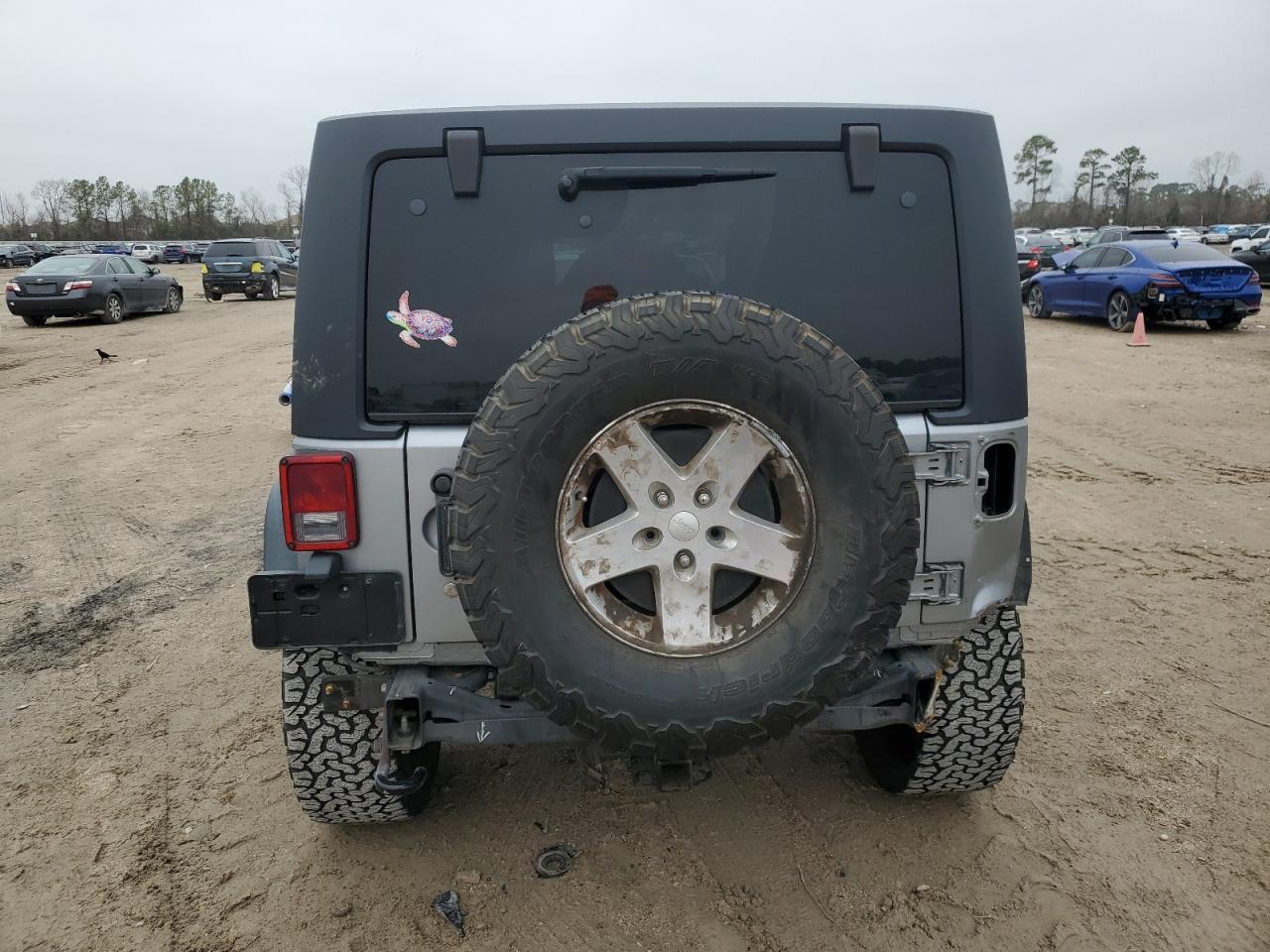 2014 JEEP WRANGLER U - Image 6