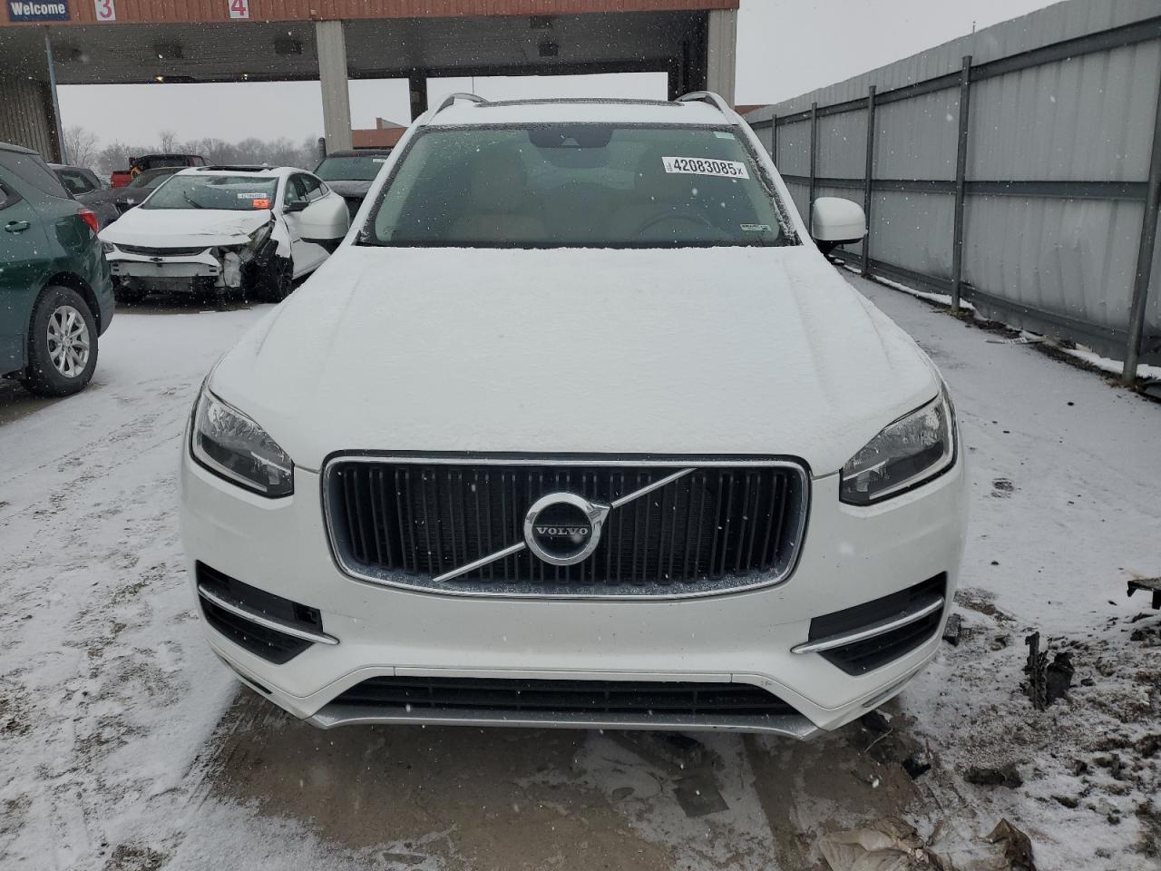 2016 VOLVO XC90 T5 - Фото 5