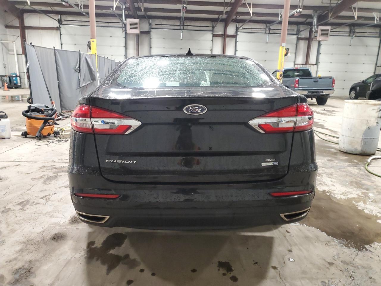 2020 FORD FUSION SE - Фото 6