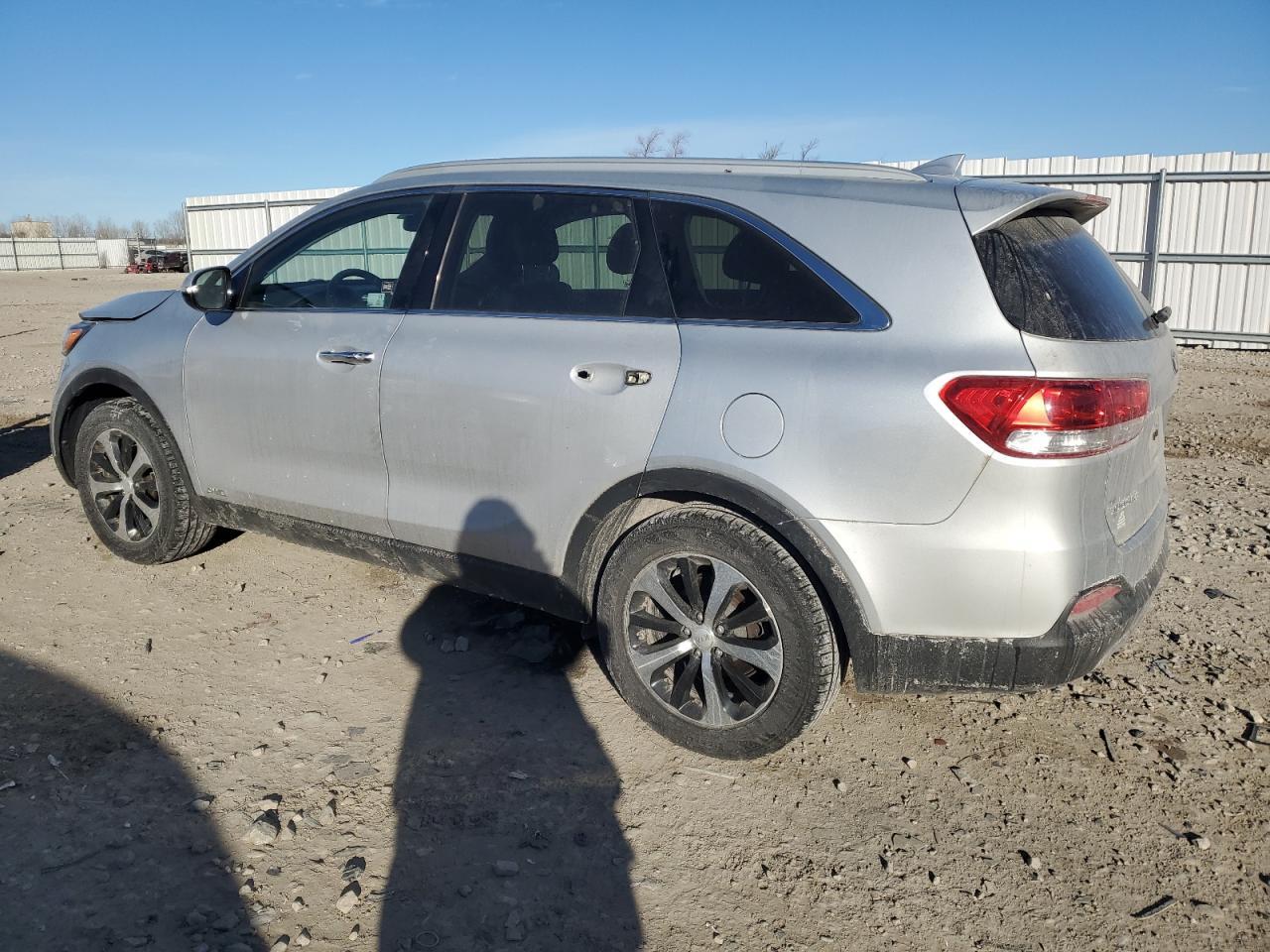 2016 KIA SORENTO EX - Image 2