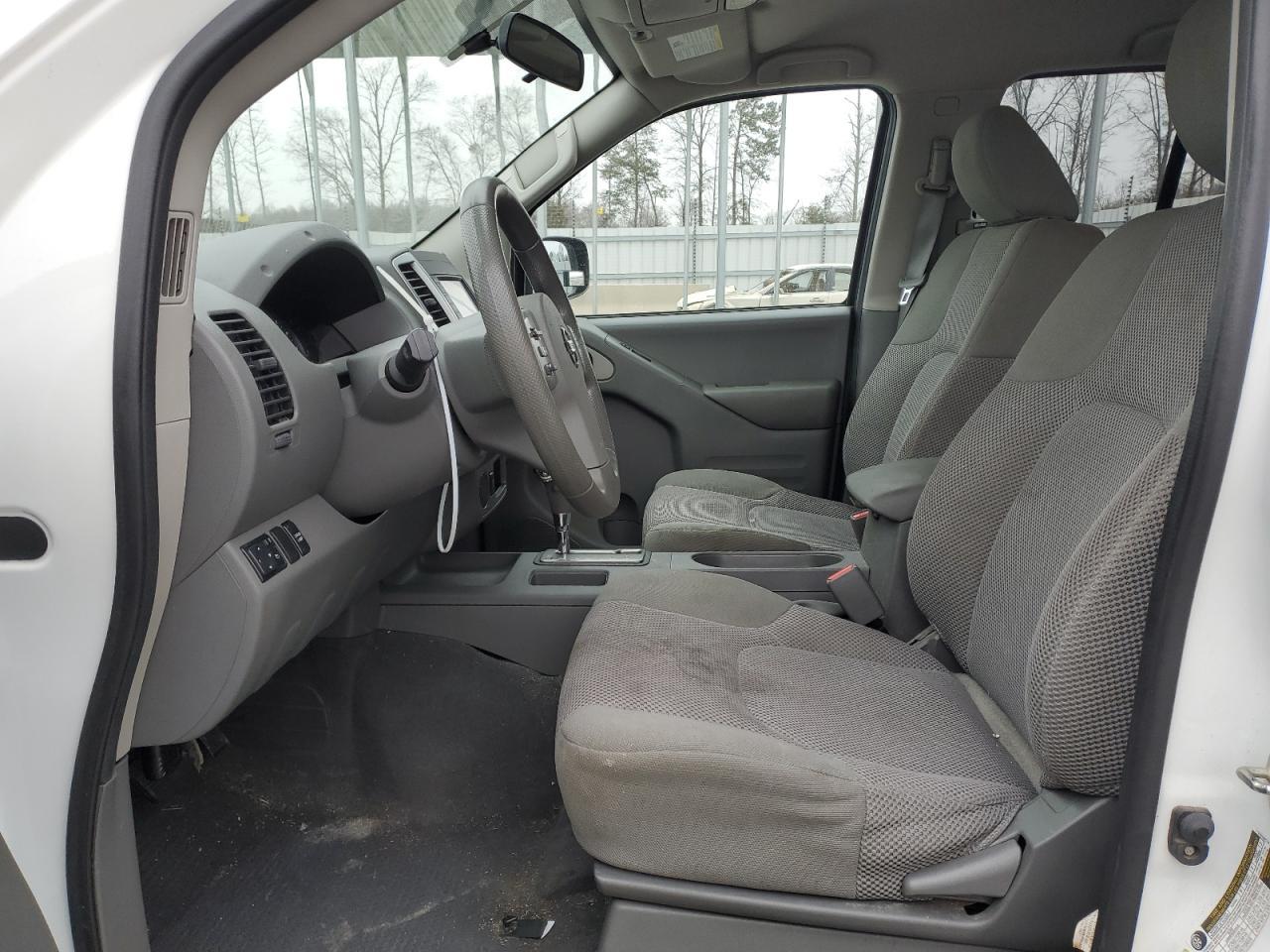 2019 NISSAN FRONTIER S - Фото 7