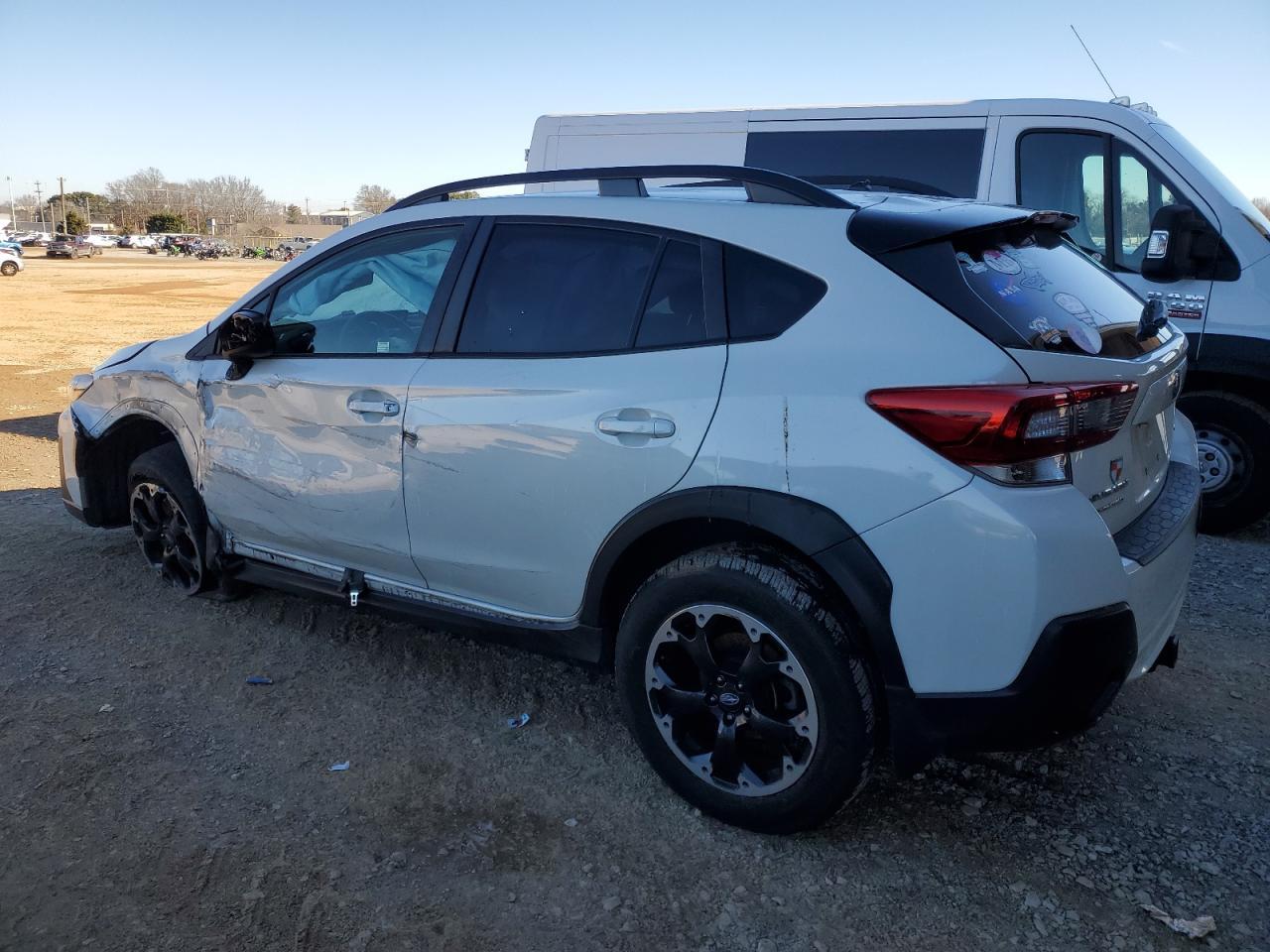 2021 SUBARU CROSSTREK - Фото 2