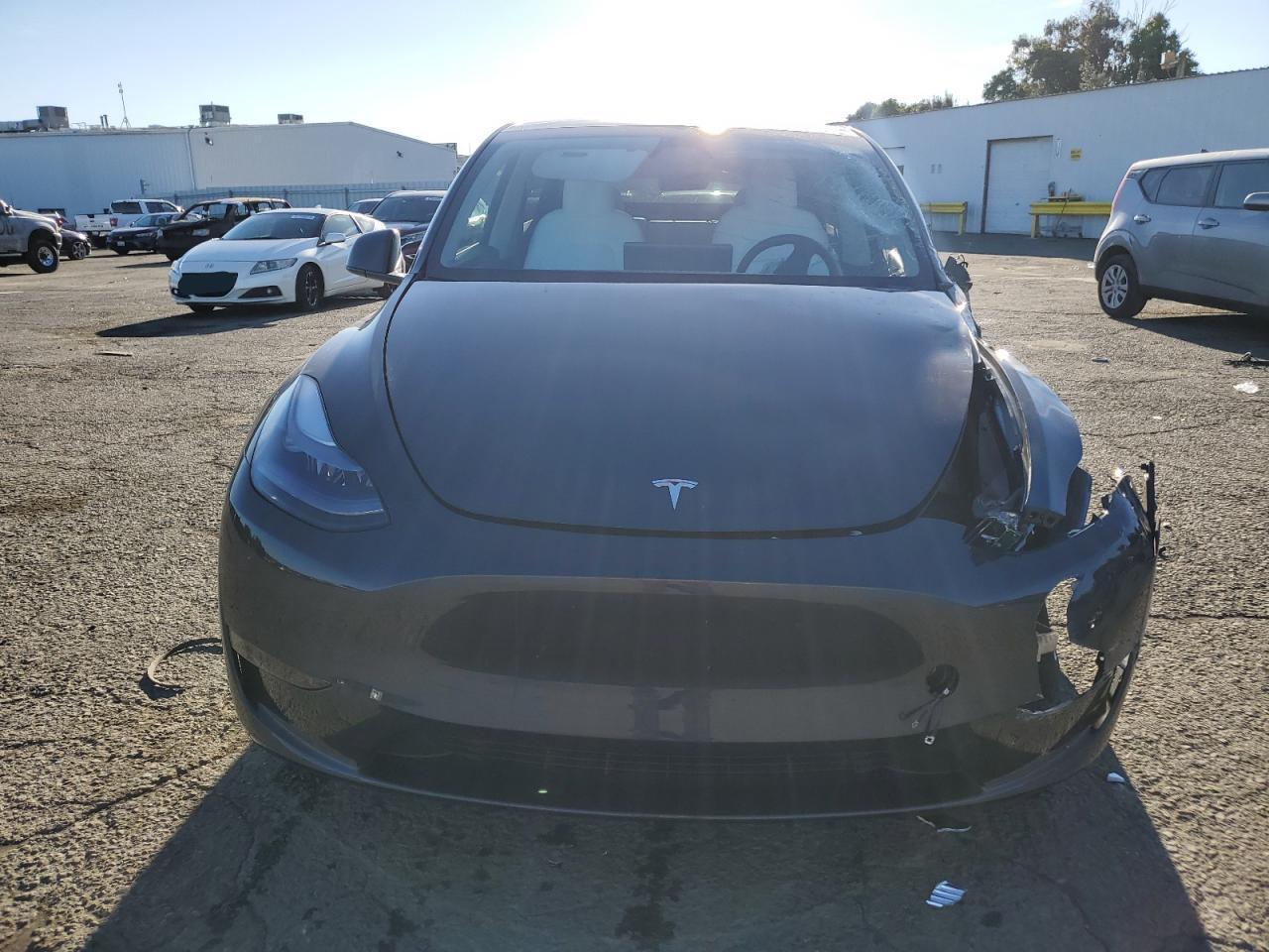 2024 TESLA MODEL Y - Image 5