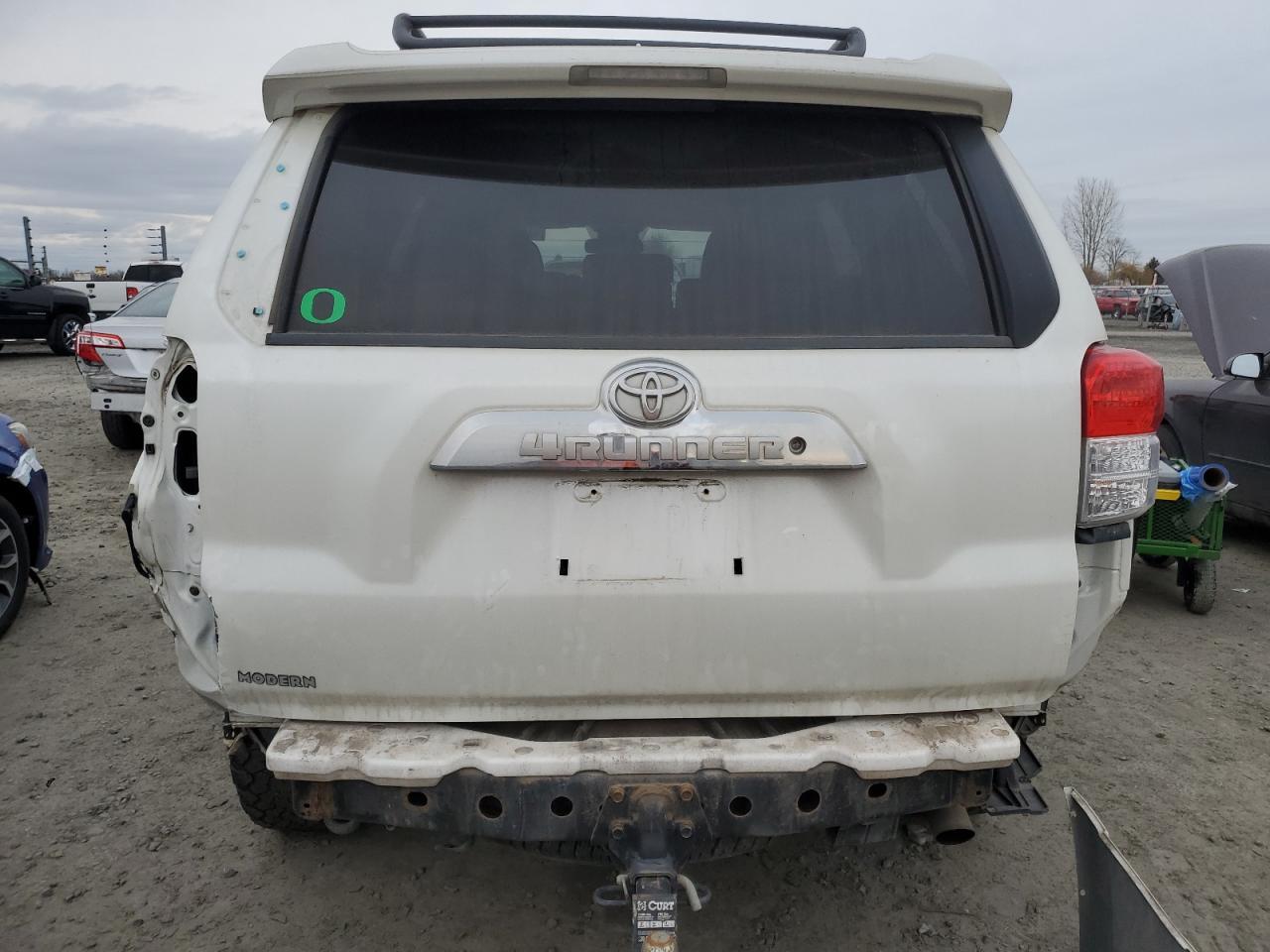 2011 TOYOTA 4RUNNER SR - Image 6