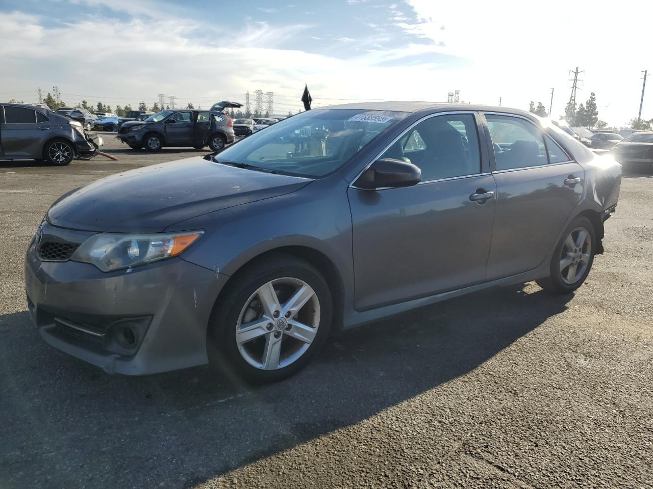 2014 TOYOTA CAMRY L