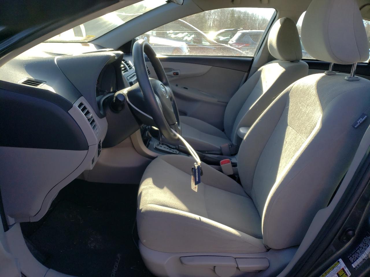 2013 TOYOTA COROLLA BA - Фото 7
