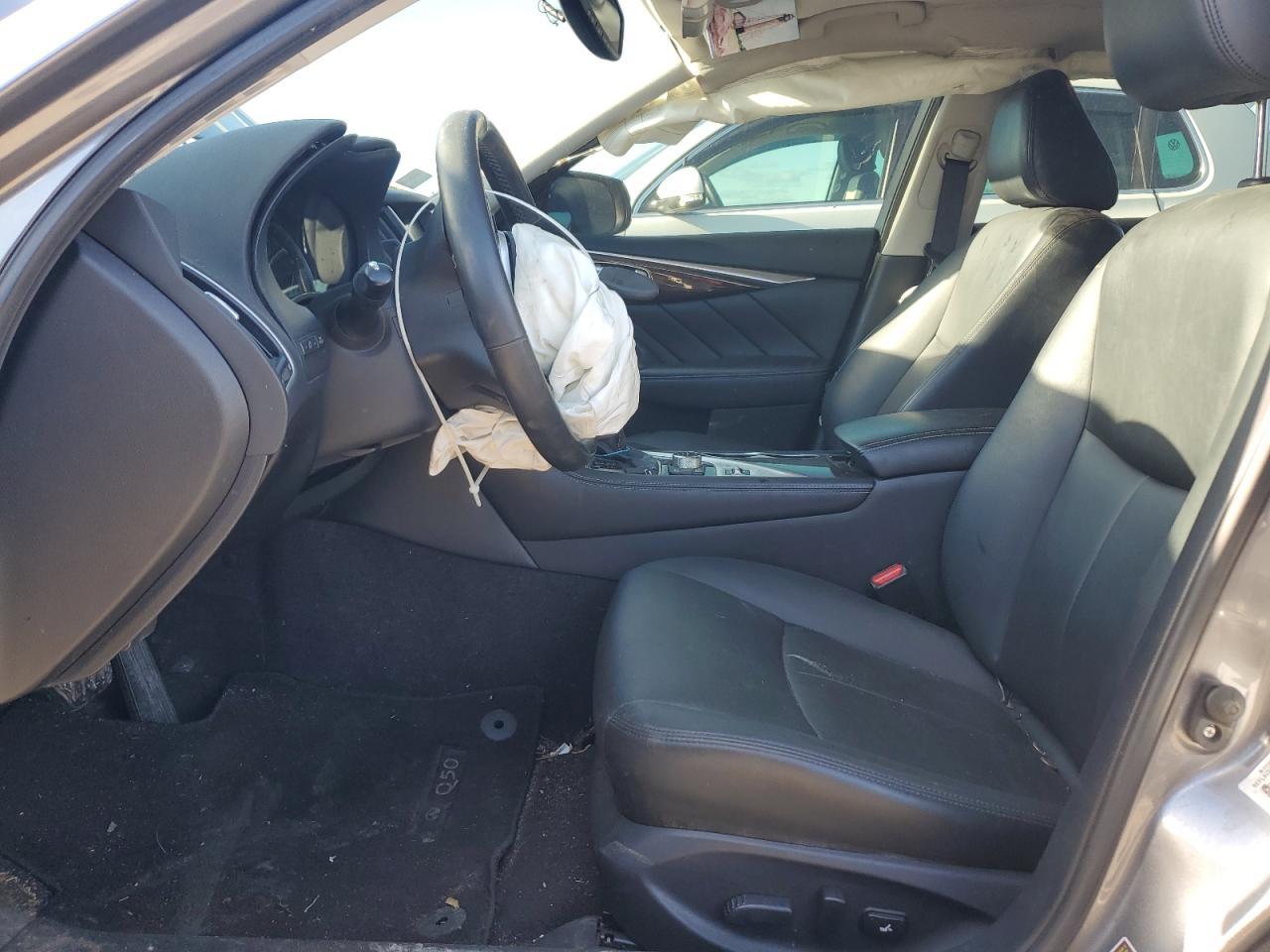 2018 INFINITI Q50 LUXE - Image 7