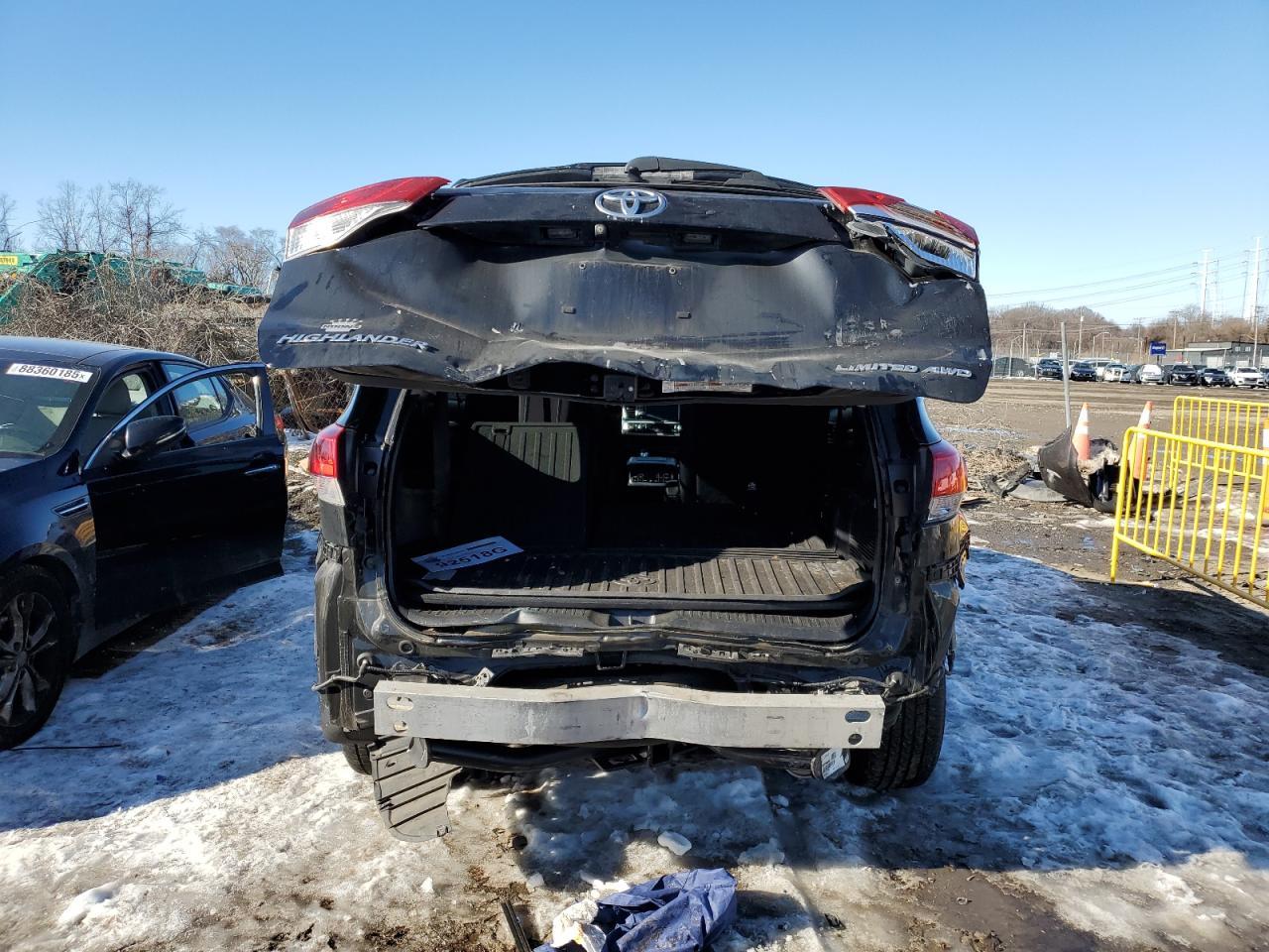 2018 TOYOTA HIGHLANDER - Image 6