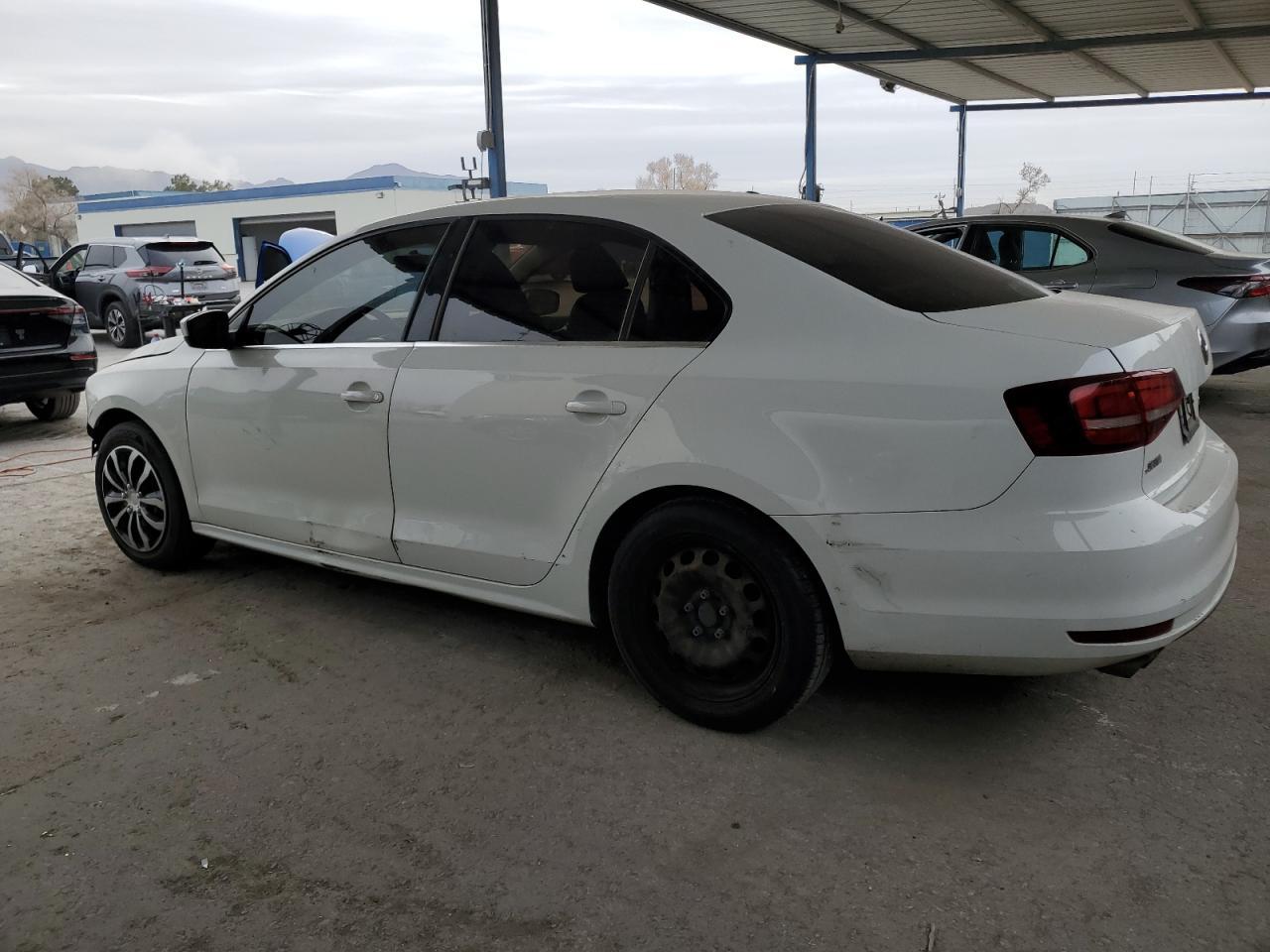 2017 VOLKSWAGEN JETTA S - Image 2
