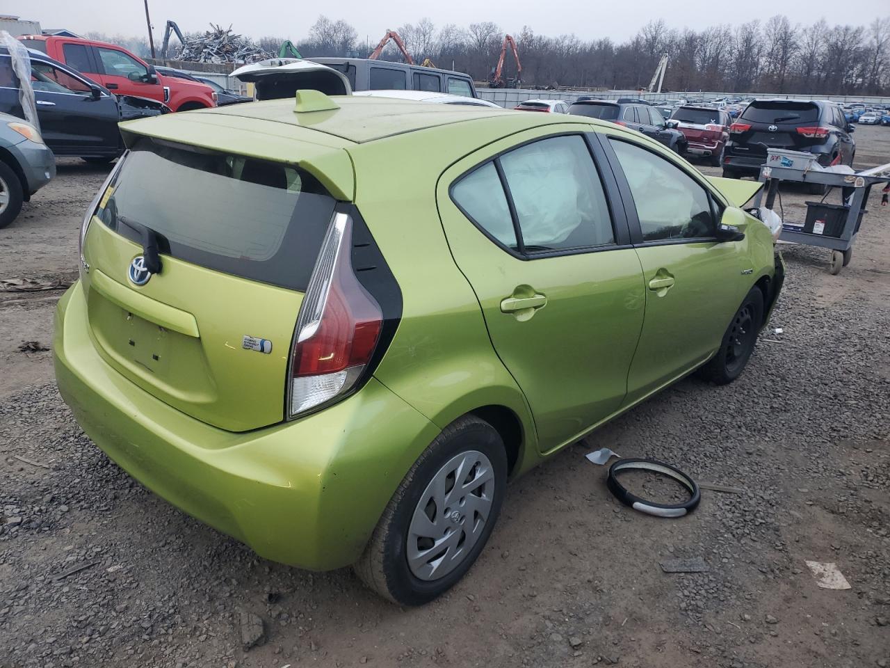 2016 TOYOTA PRIUS C - Image 3