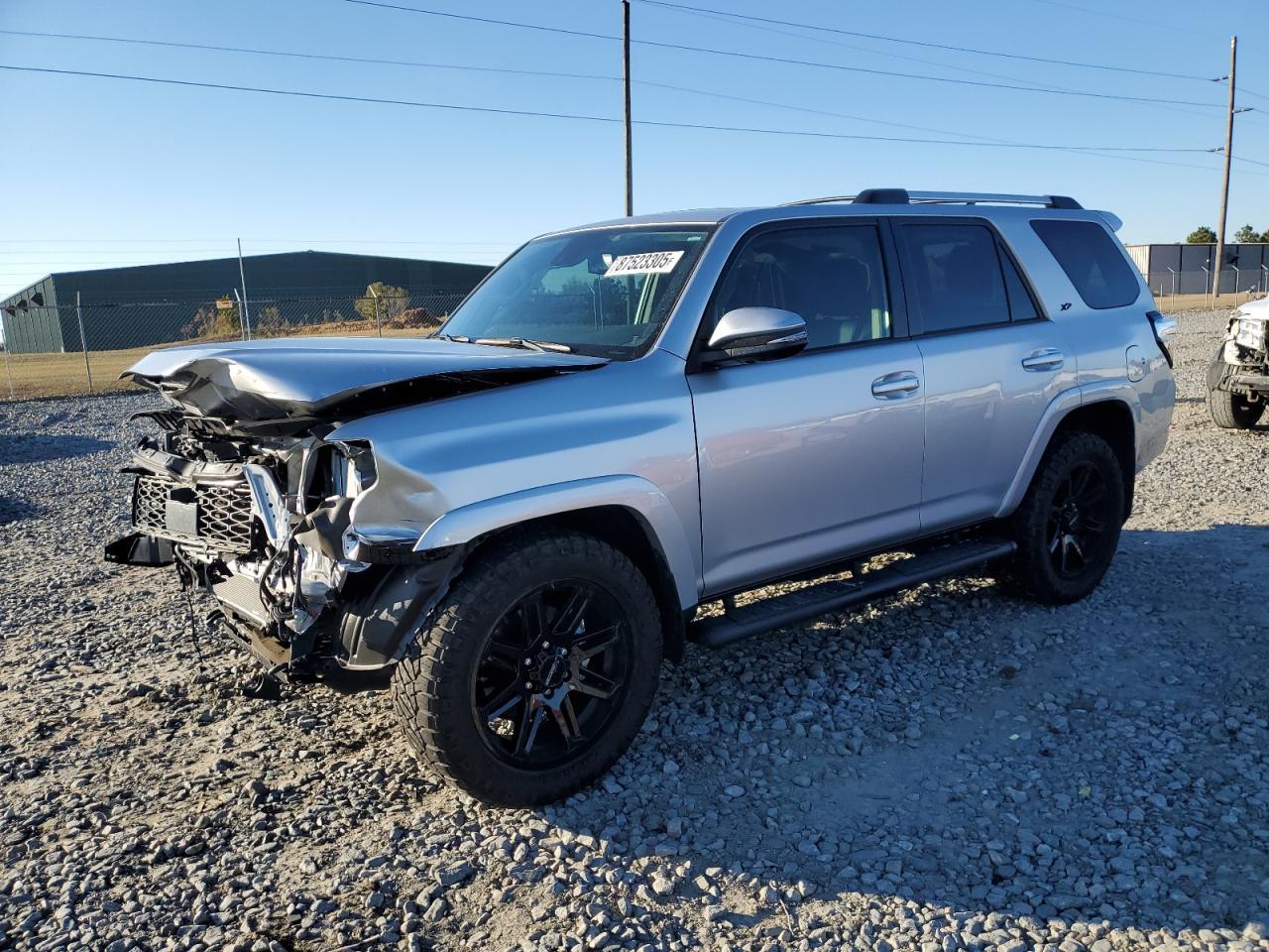 2023 TOYOTA 4RUNNER SR