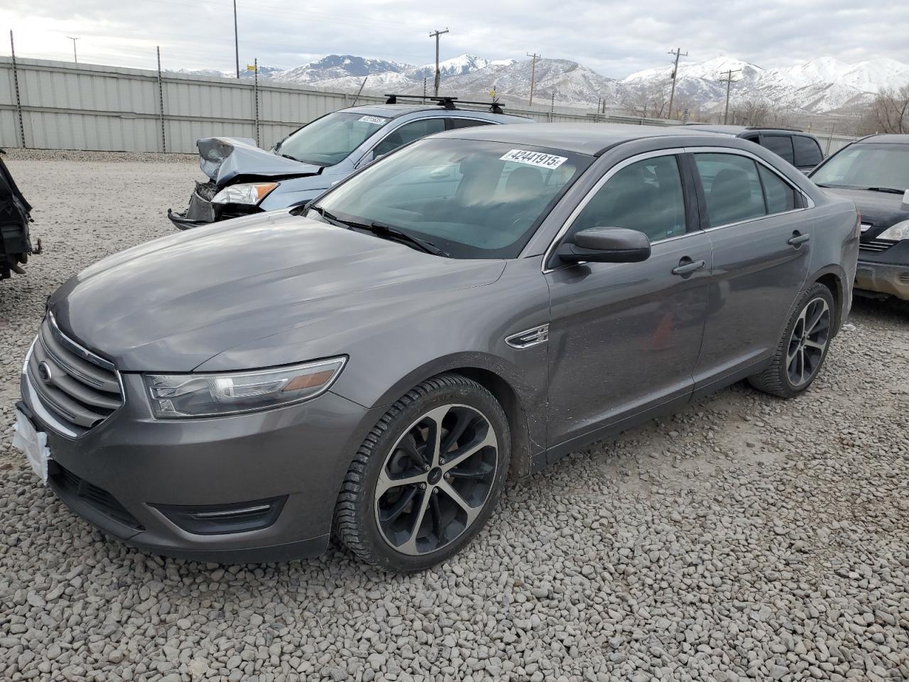 2014 FORD TAURUS SEL