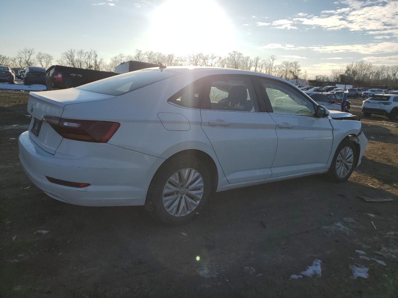 2019 VOLKSWAGEN JETTA S - Image 3