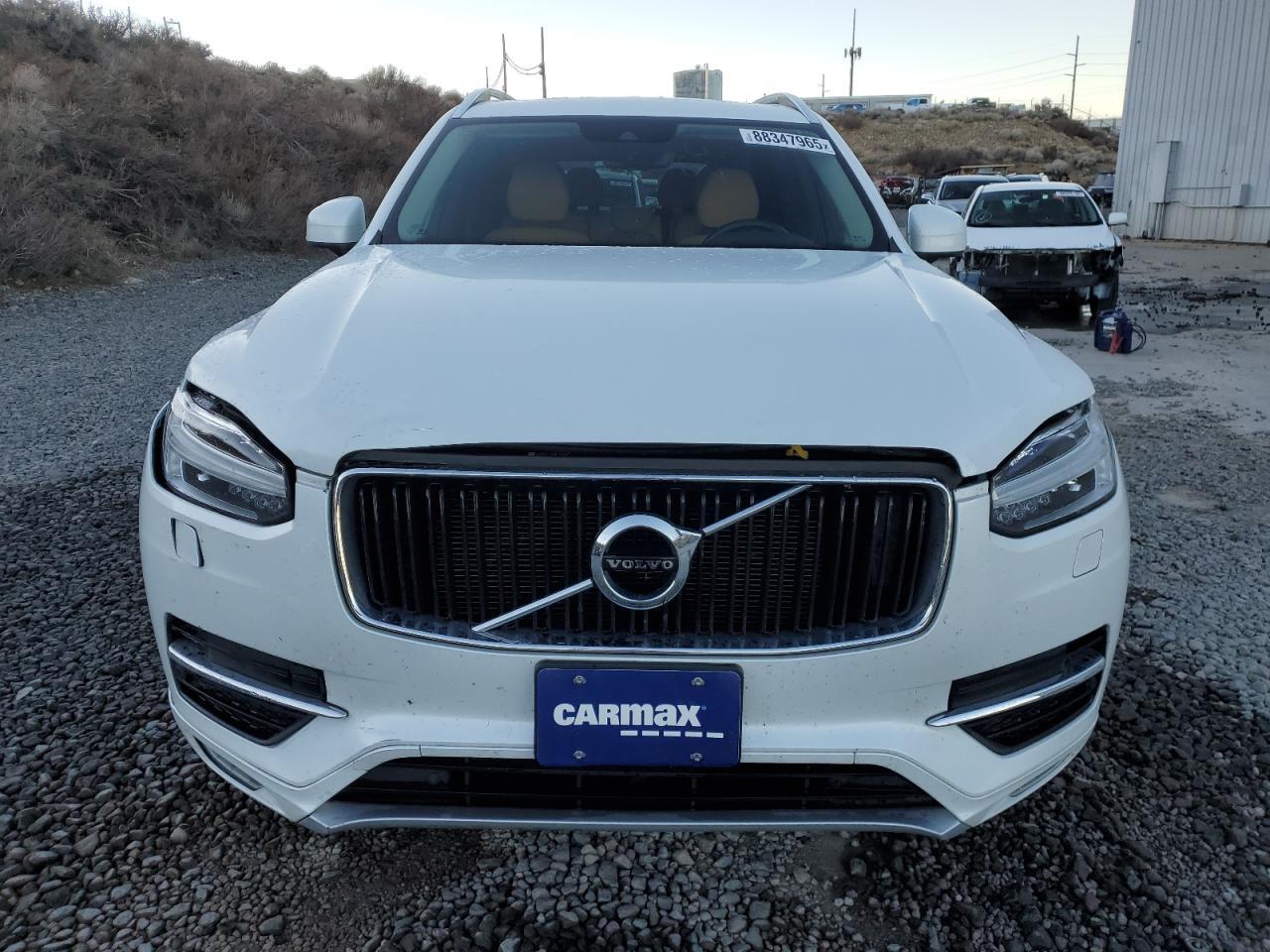 2016 VOLVO XC90 T6 - Image 5