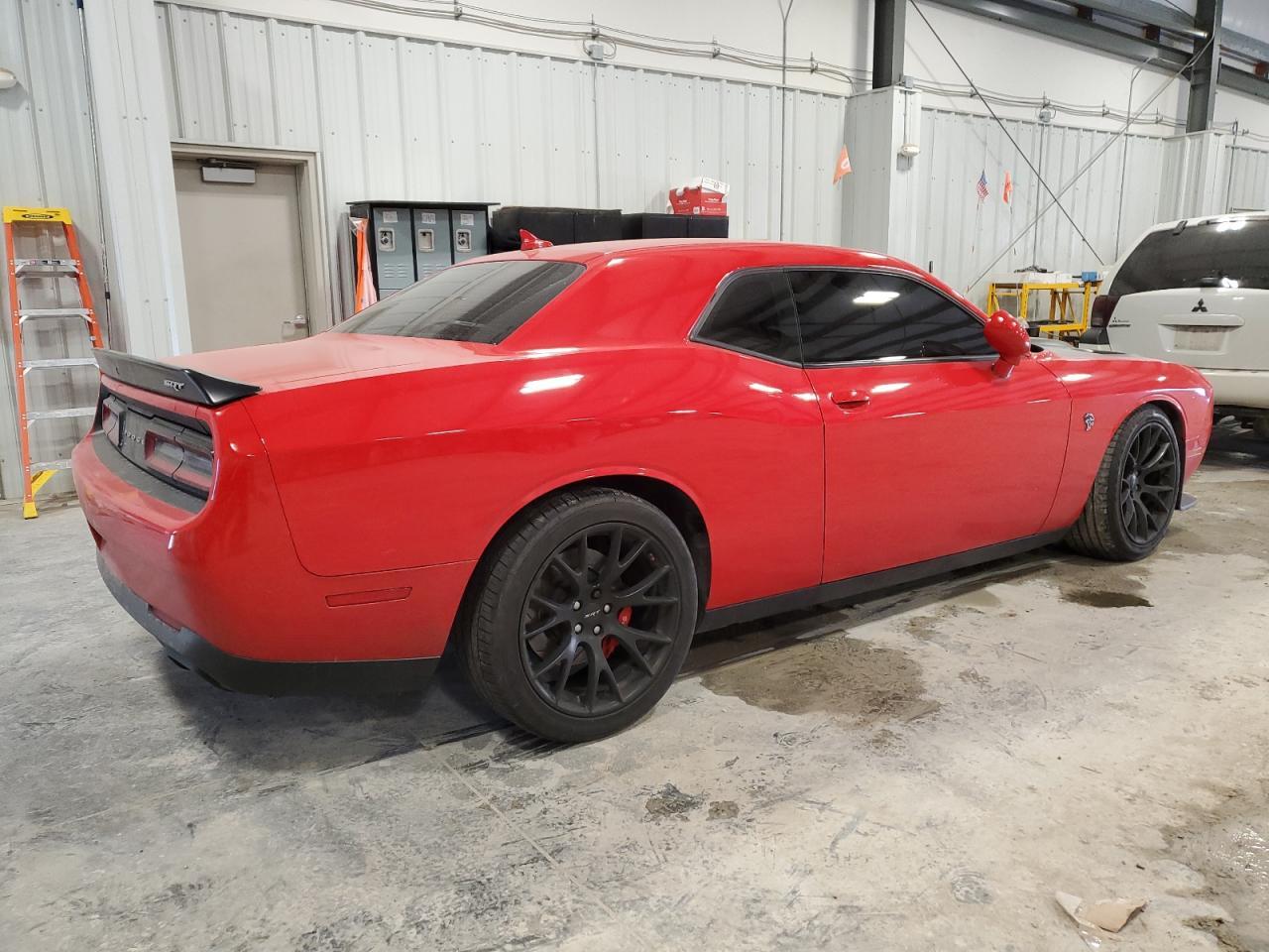 2016 DODGE CHALLENGER - Фото 3