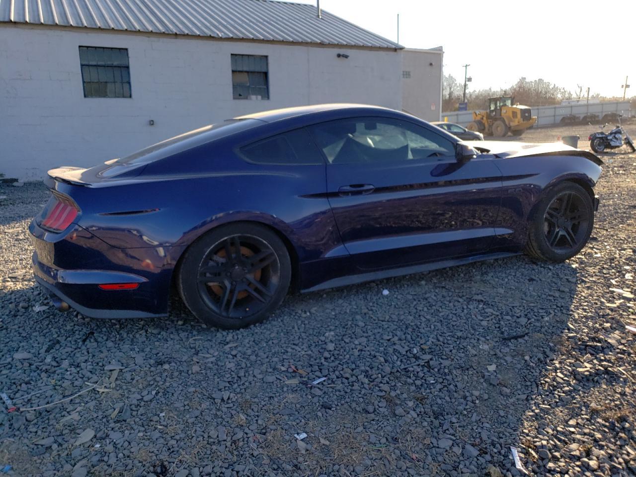 2018 FORD MUSTANG GT - Image 3