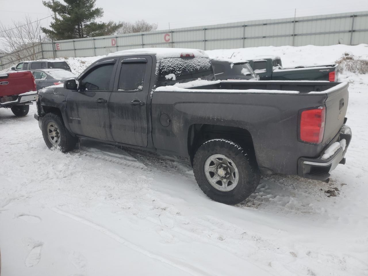 2015 CHEVROLET SILVERADO - Image 2