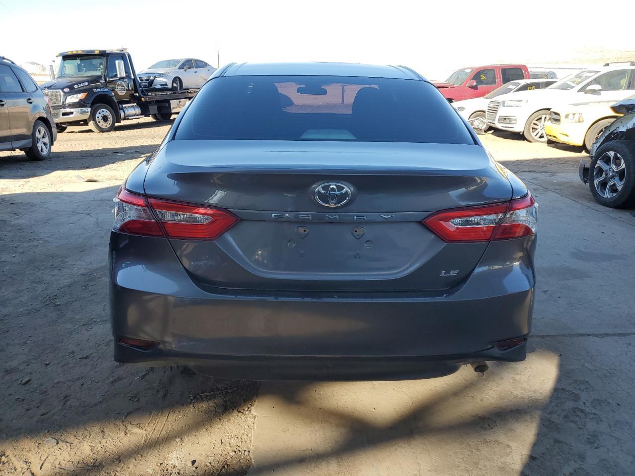 2018 TOYOTA CAMRY L - Фото 6