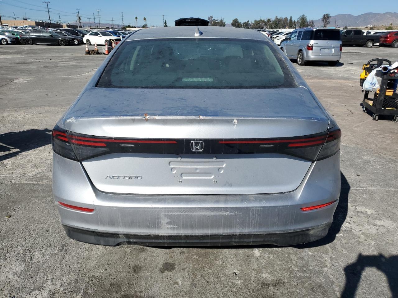 2024 HONDA ACCORD EX - Фото 6