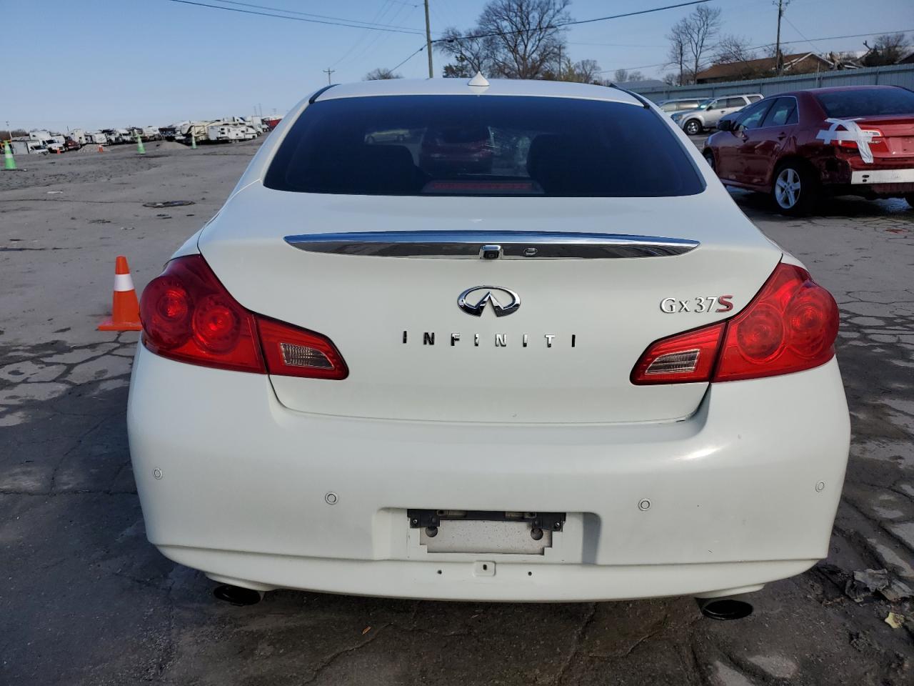 2012 INFINITI G37 - Image 6