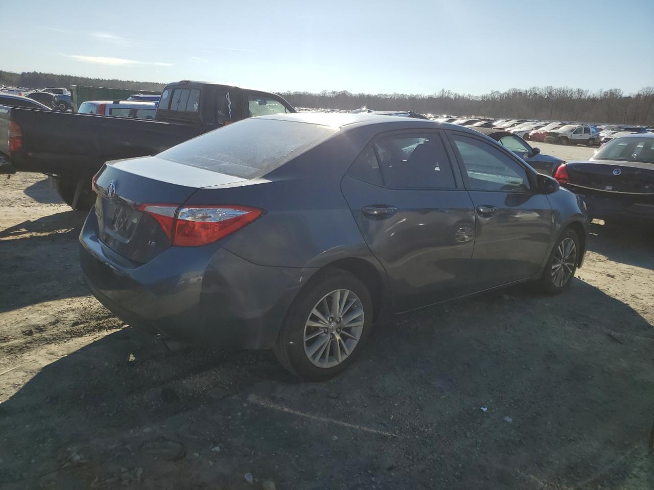 2014 TOYOTA COROLLA L - Image 3