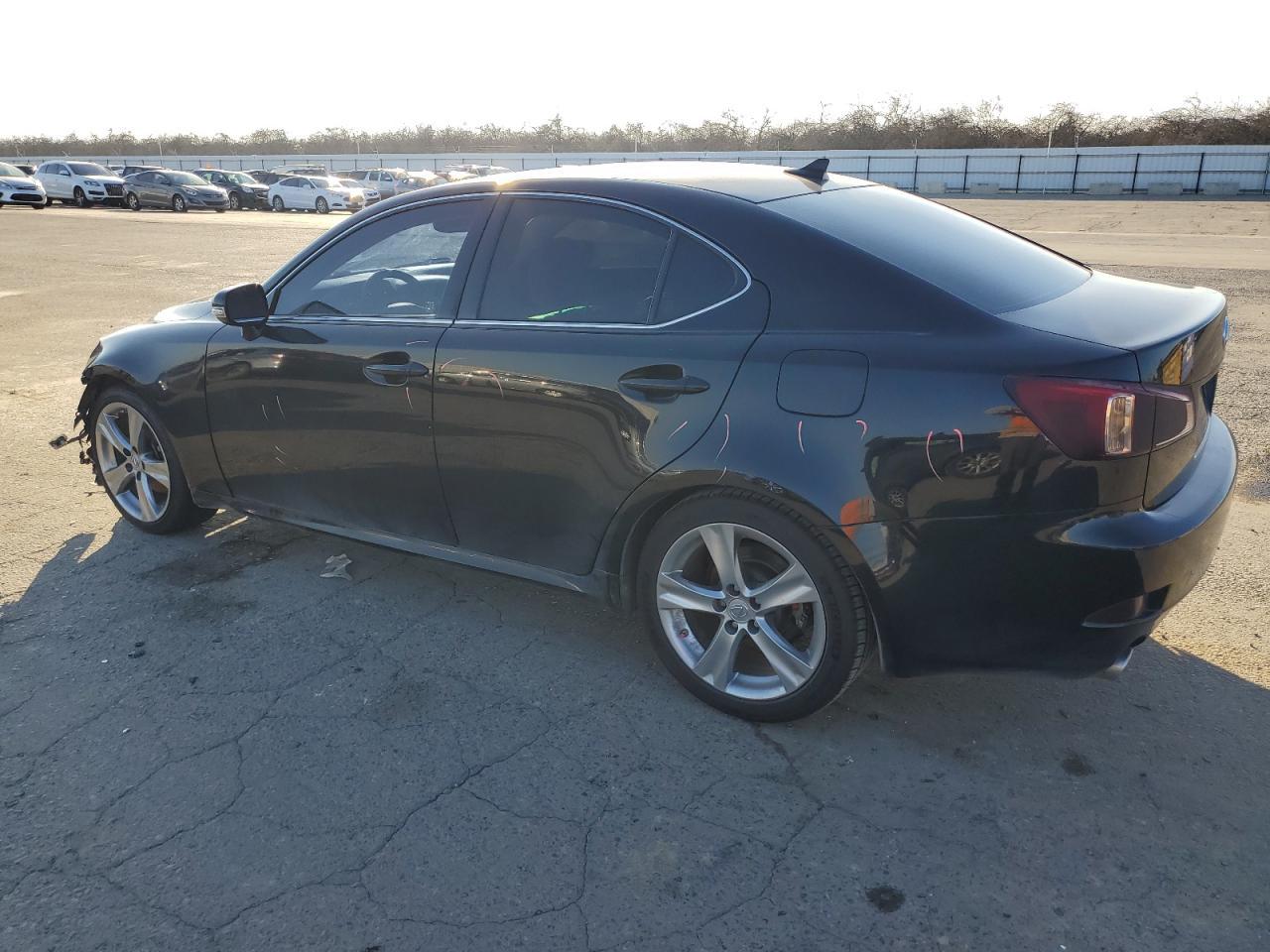 2011 LEXUS IS 250 - Фото 2