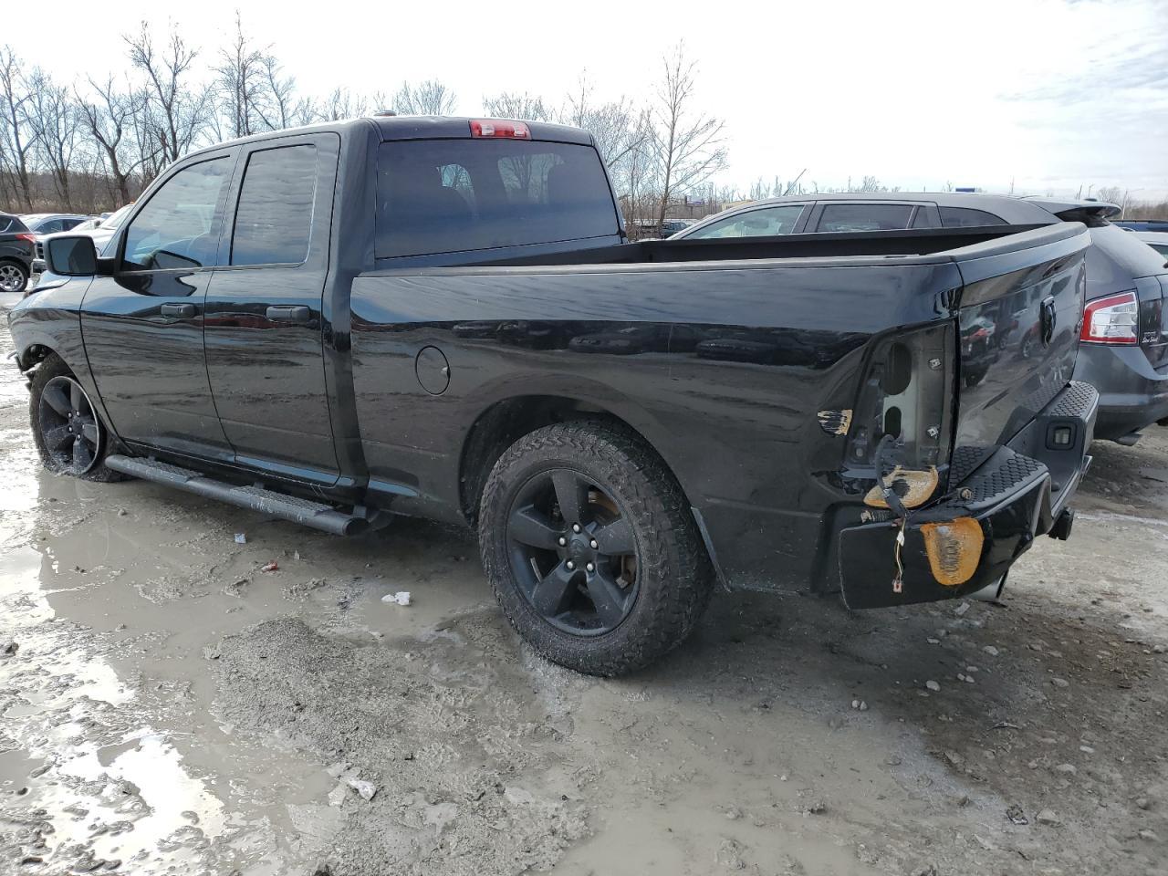 2014 RAM 1500 ST - Фото 2