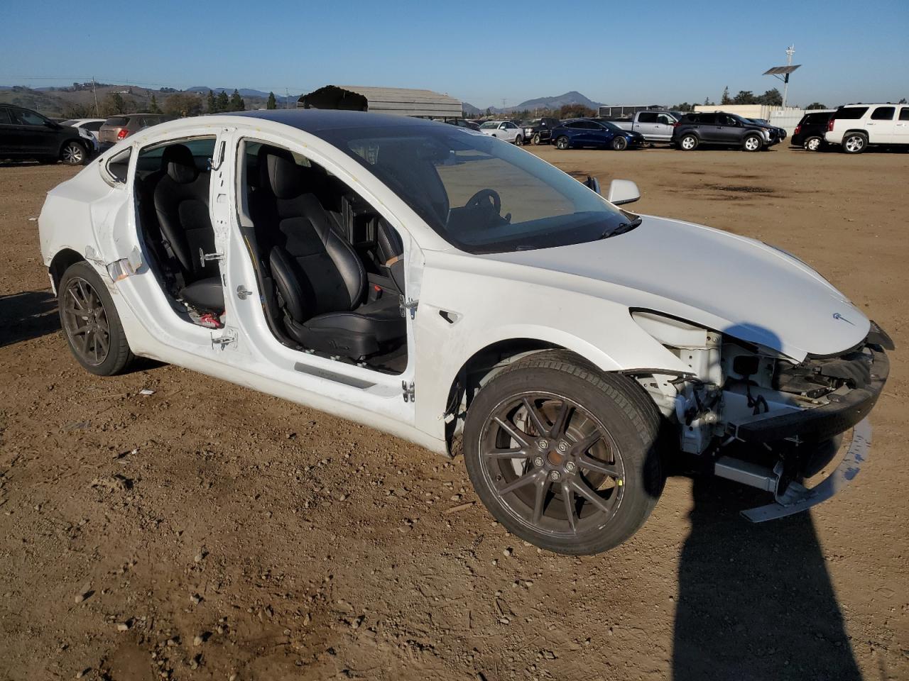 2019 TESLA MODEL 3 - Фото 4