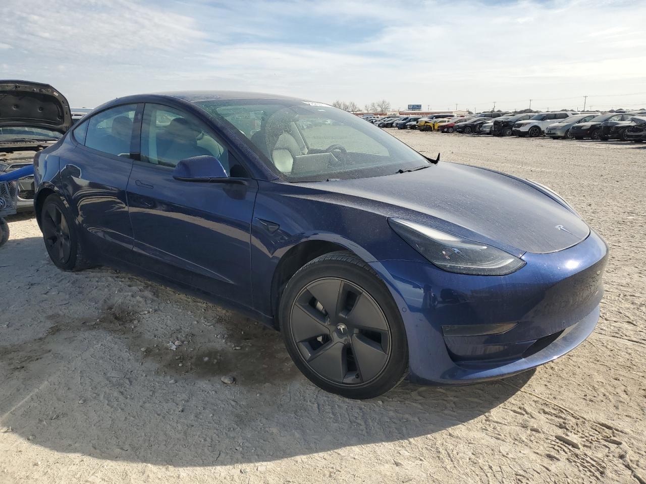 2021 TESLA MODEL 3 - Фото 4