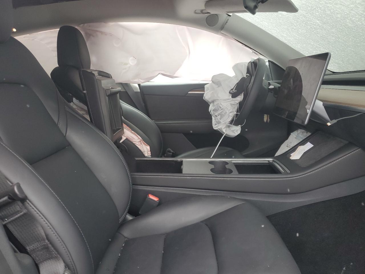2024 TESLA MODEL Y - Image 7