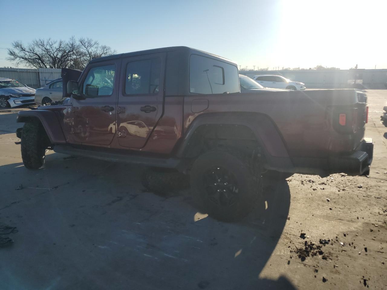 2021 JEEP GLADIATOR - Фото 2