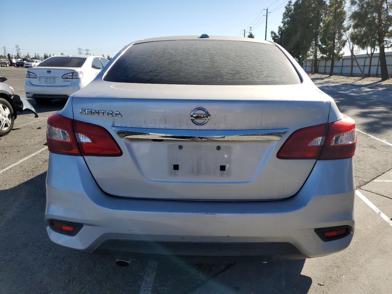 2016 NISSAN SENTRA S - Фото 6