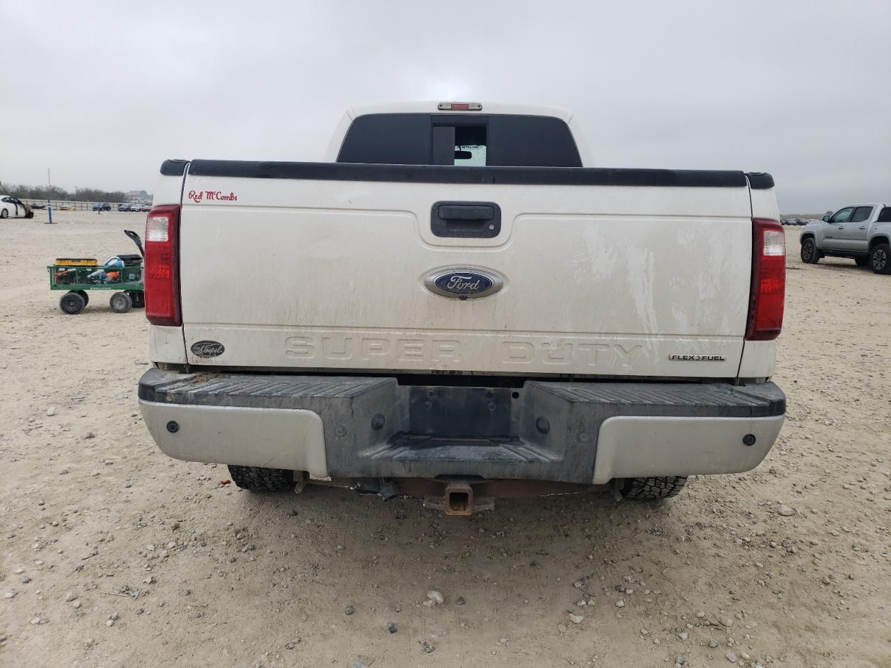 2015 FORD F250 SUPER - Фото 6