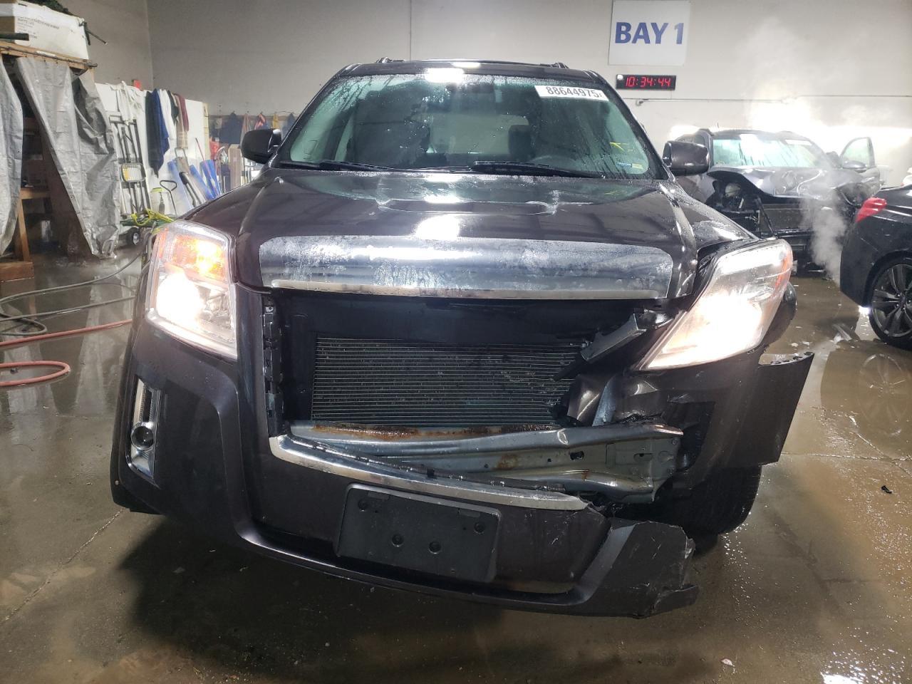 2013 GMC TERRAIN SL - Image 5