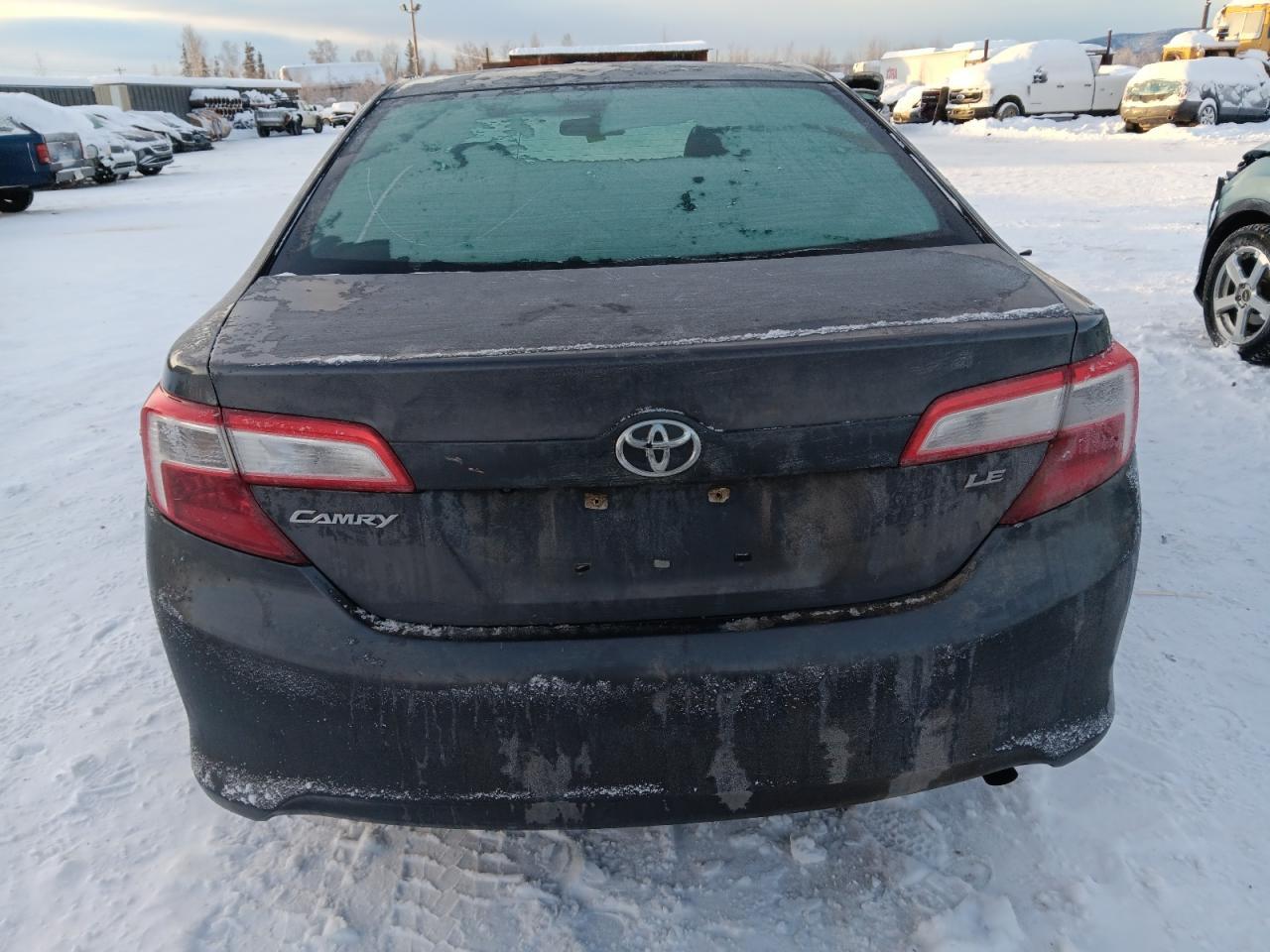 2014 TOYOTA CAMRY L - Image 6
