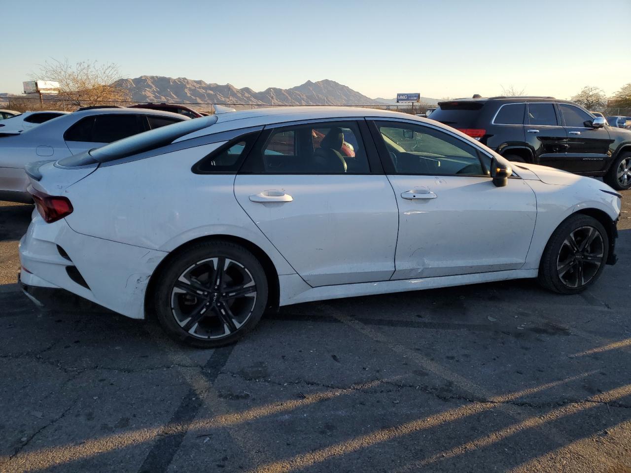 2023 KIA K5 GT LINE - Фото 3