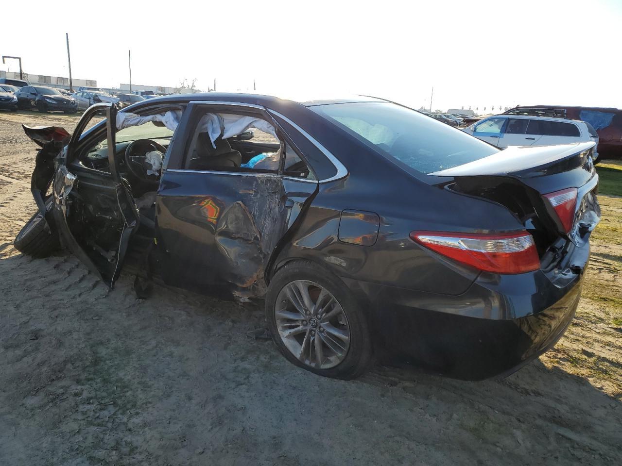 2017 TOYOTA CAMRY LE - Image 2