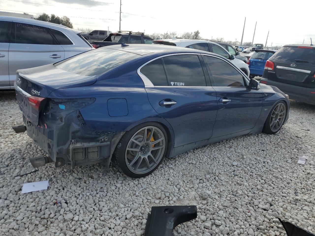 2019 INFINITI Q50 LUXE - Image 3